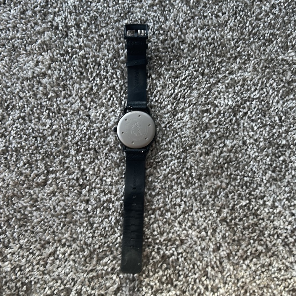 Men’s MVMT watch in black - NEEDS REPLACEMENT BATTERY. - Picture 3 of 13